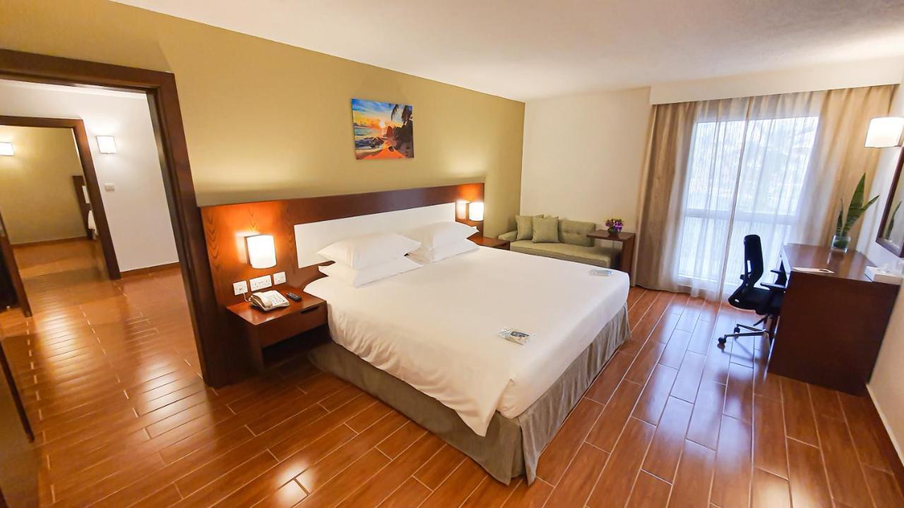 Dhafra Beach Hotel Jebel Dhanna Exterior foto